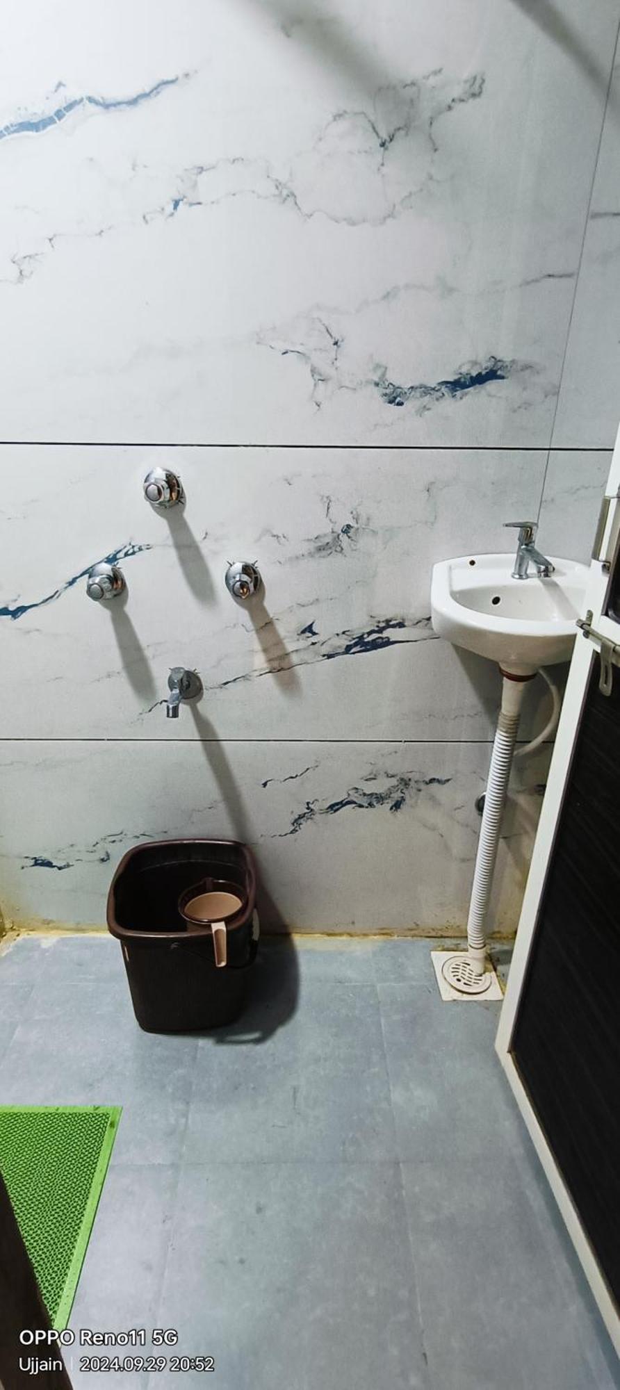 Hotel Rainbow Ujjain Eksteriør billede