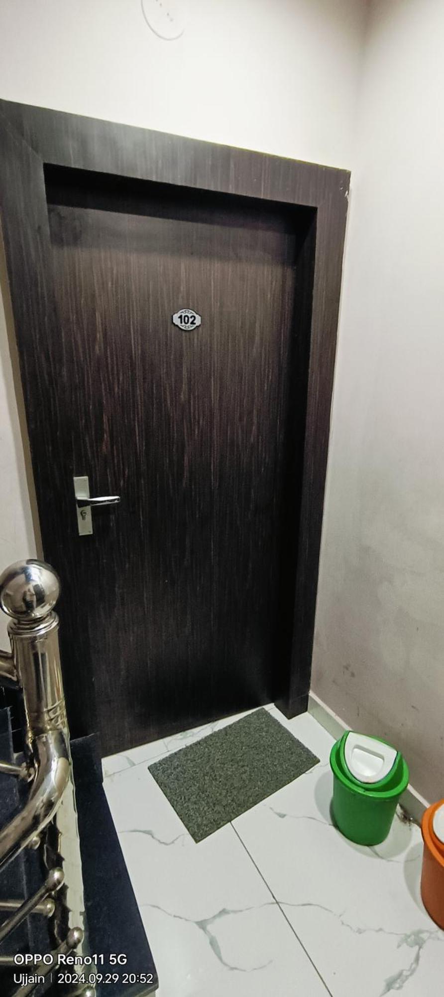 Hotel Rainbow Ujjain Eksteriør billede