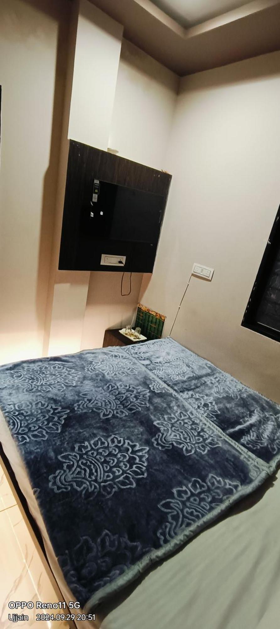 Hotel Rainbow Ujjain Eksteriør billede